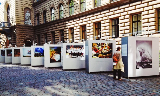A photo exhibit outside the Saeima (Parliament Building) commemorates 25 years since the fall of the USSR.